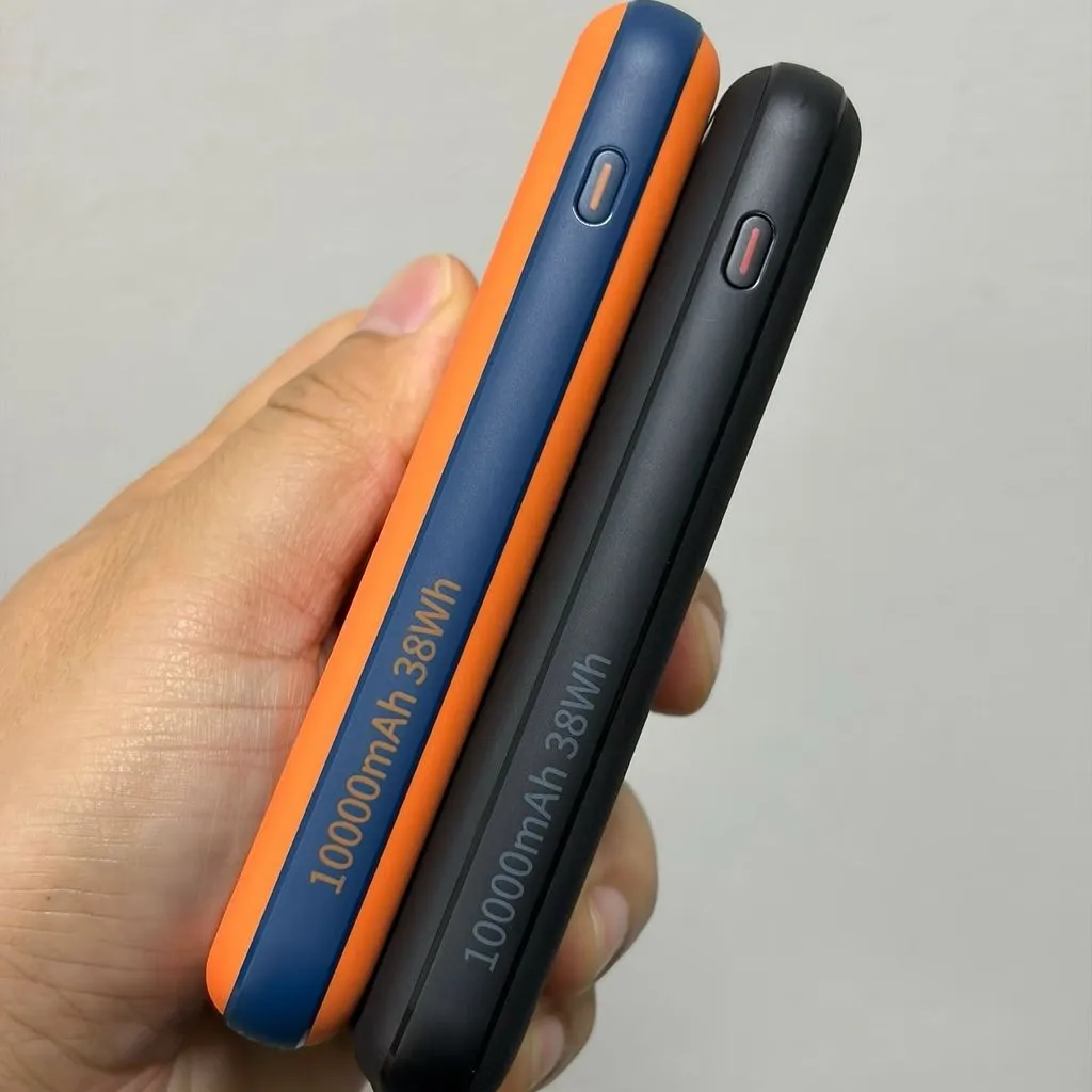 Pin dự phòng 10.000 Geekton C1110mAh sạc nhanh 30W - có màn hình đo dòng sạc - Ảnh 11