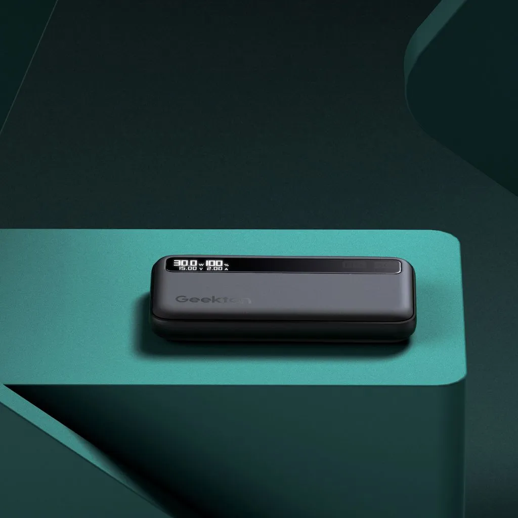 Pin dự phòng 10.000 Geekton C1110mAh sạc nhanh 30W - có màn hình đo dòng sạc - Ảnh 8
