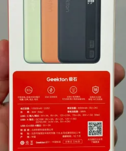 Pin dự phòng 10.000 Geekton C1110mAh sạc nhanh 30W - có màn hình đo dòng sạc - Ảnh 15