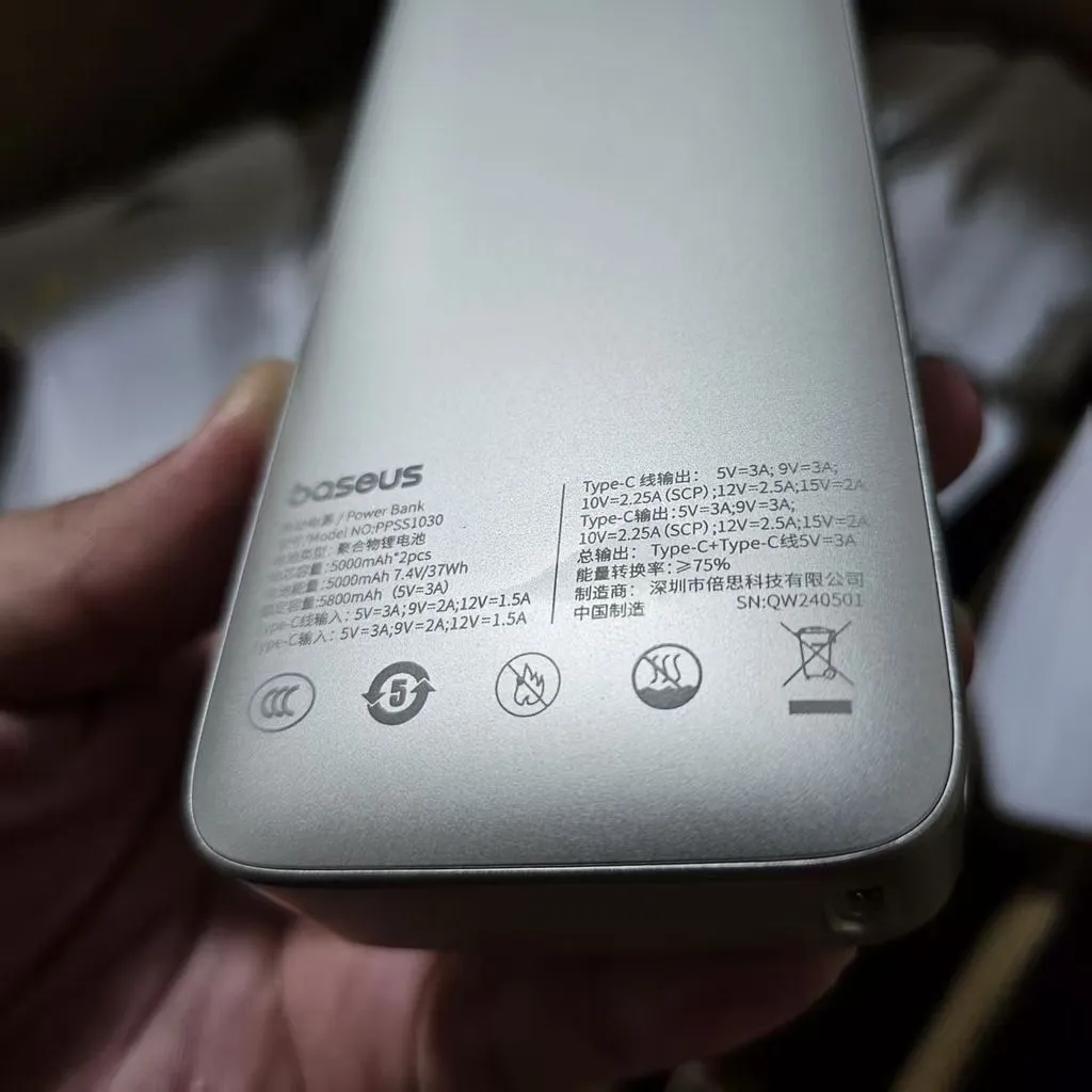 Pin dự phòng Baseus 20000mAh sạc nhanh 65W, liền cáp rút Type-C / Lightning - Ảnh 13